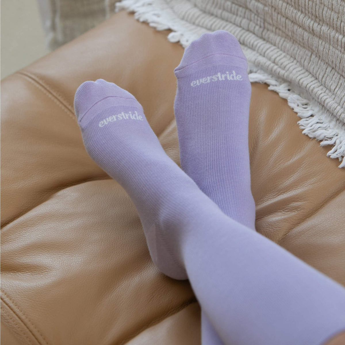 Bamboo Wide Compression Socks (Pastels) — photo 4